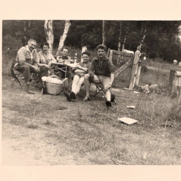 French Vintage Photo - A Rustic Picnic