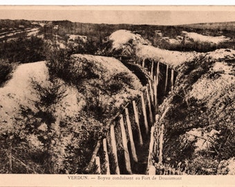 Unused Vintage Postcard - Trench Leading to Fort Douaumont in Verdun, France