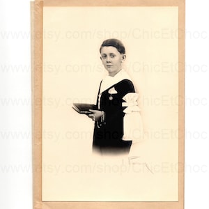 Photo vintage française - Garçon dans son costume de mariage