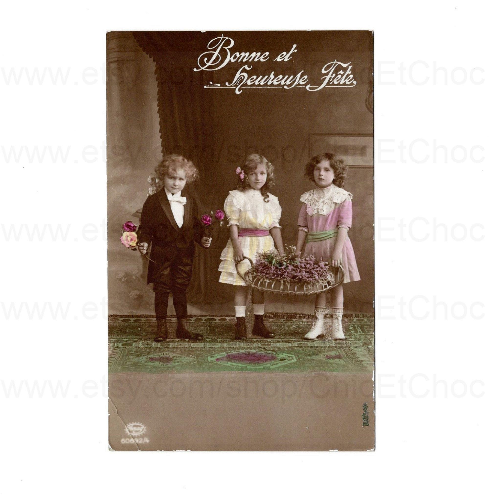 Alte französische Postkarte - Kinder mit Blumen