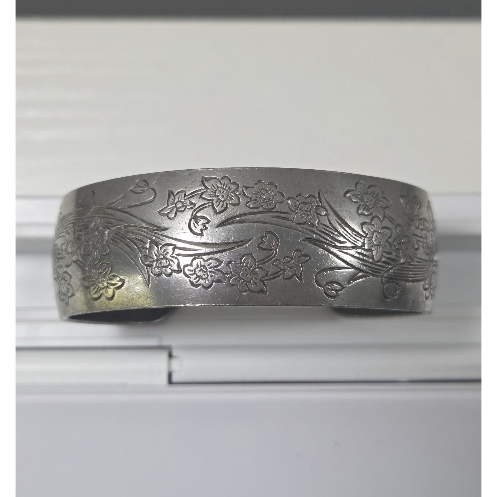 Kirk stieff pewter cuff bracelet - Etsy 日本