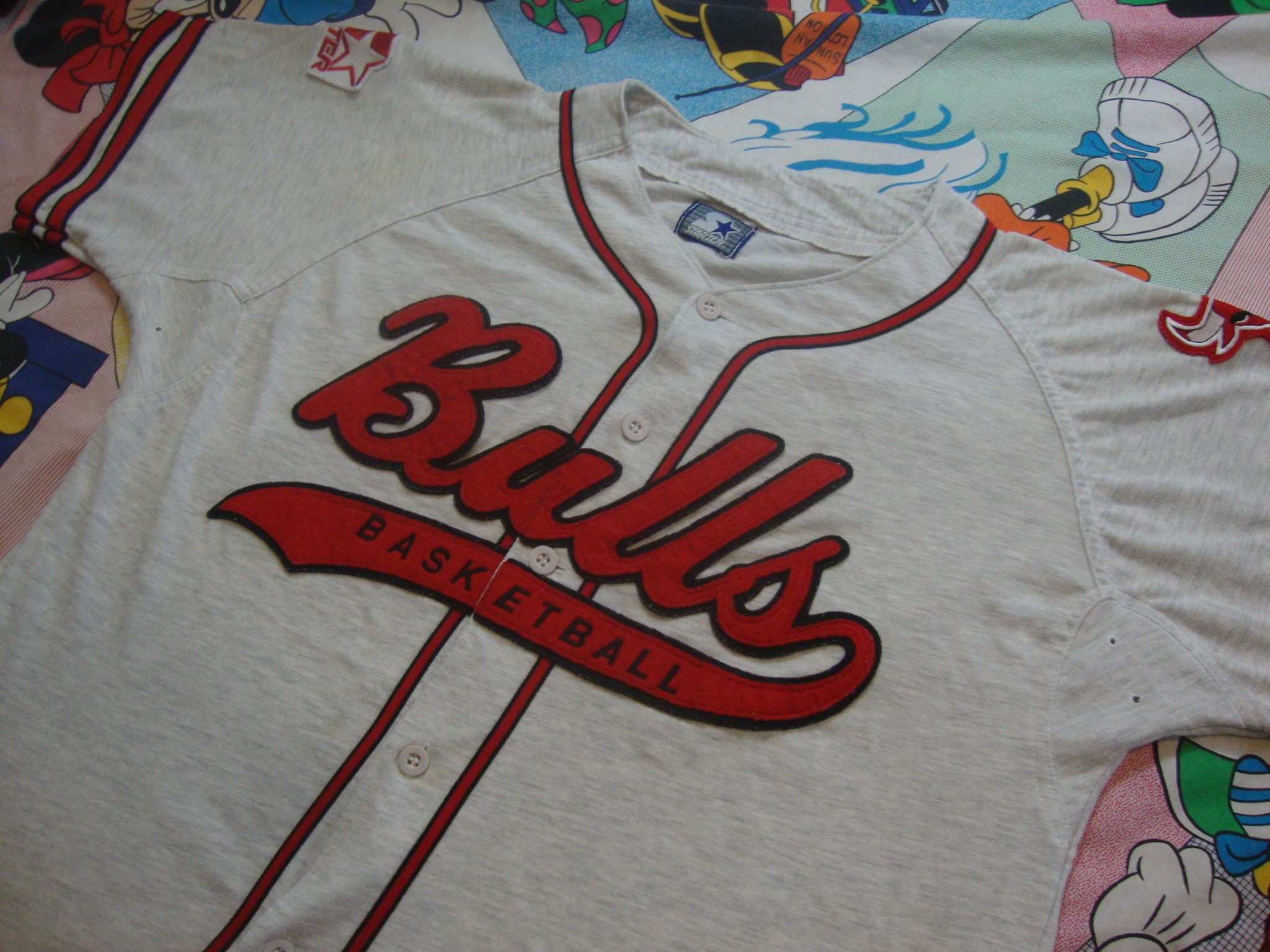 Vintage 90s Starter Chicago Bulls Baseball Jersey Size Large NBA JORDAN