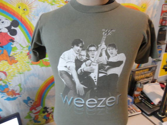 Weezer t shirt size - Gem Weezer t shirt size - Gem