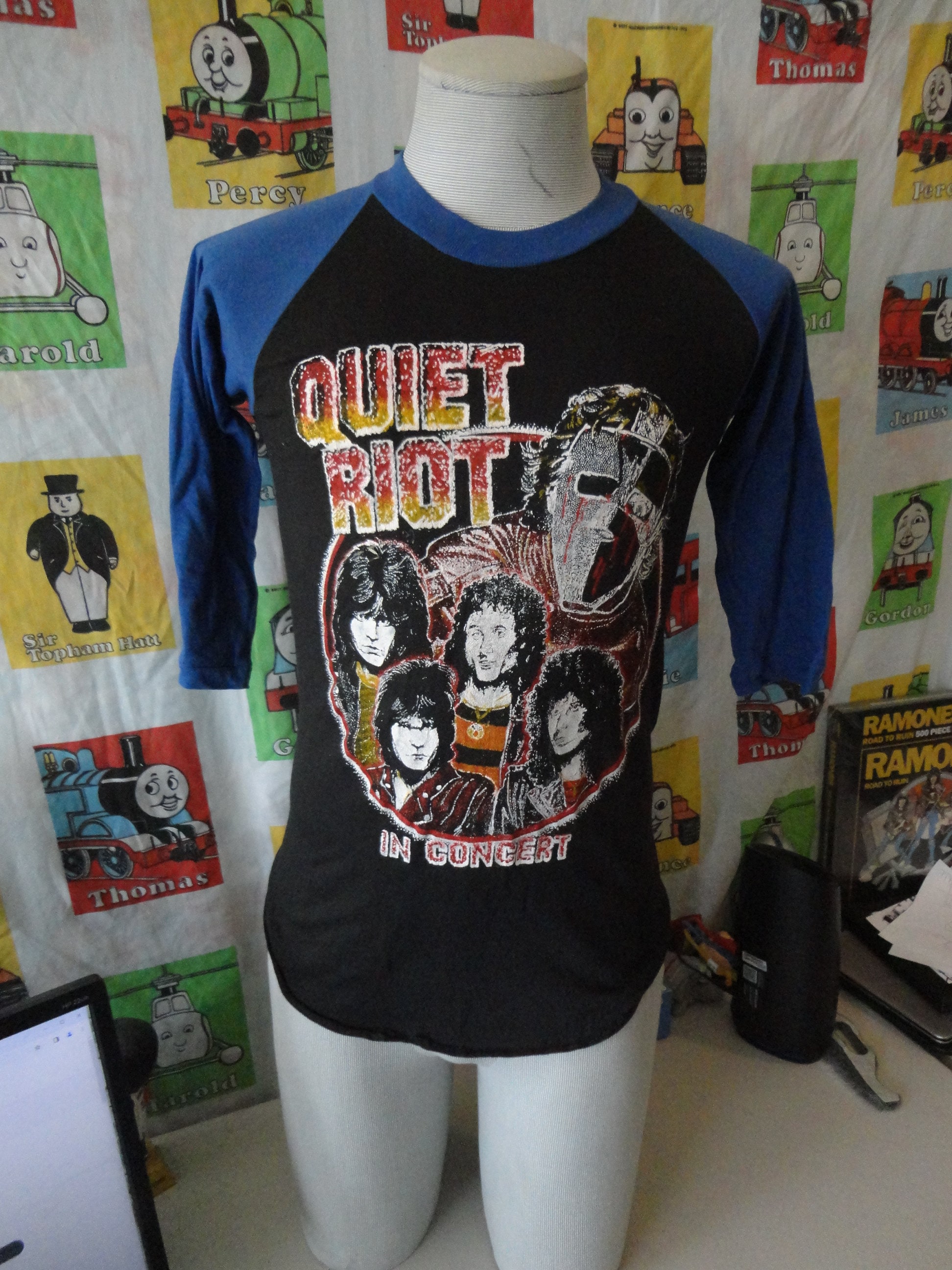 00s Quet Riot l Health バンドT ヴィンテージ 00s Quet Riot l Health バンドT ヴィンテージ Quiet Riot Shirt for