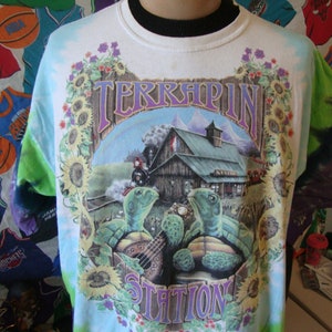 Vintage 90s Liquid Blue GRATEFUL DEAD terrapin station tie dye 1990s green blue purple turtle rock classic liquid blue T Shirt 2XL