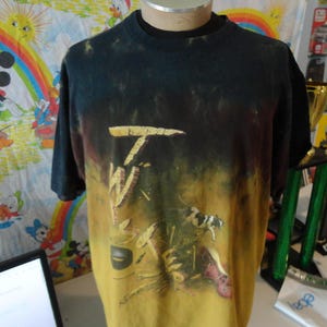 Vintage 90&#39;s Twister Ride Tie Dye Shirt Universal Studios T Shirt XL