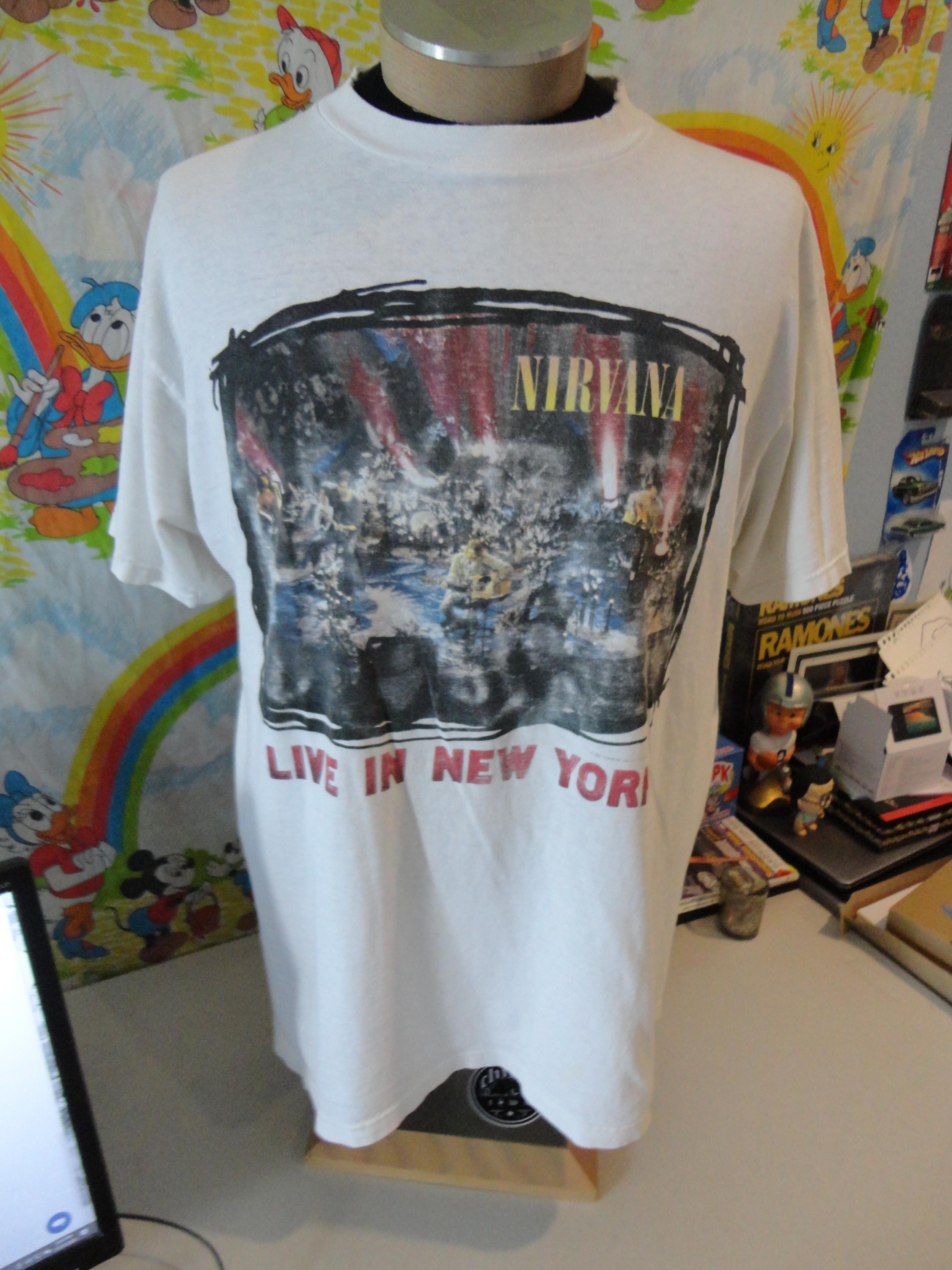 Vintage 90's Nirvana MTV Unplugged T-shirt Kurt Cobain XL