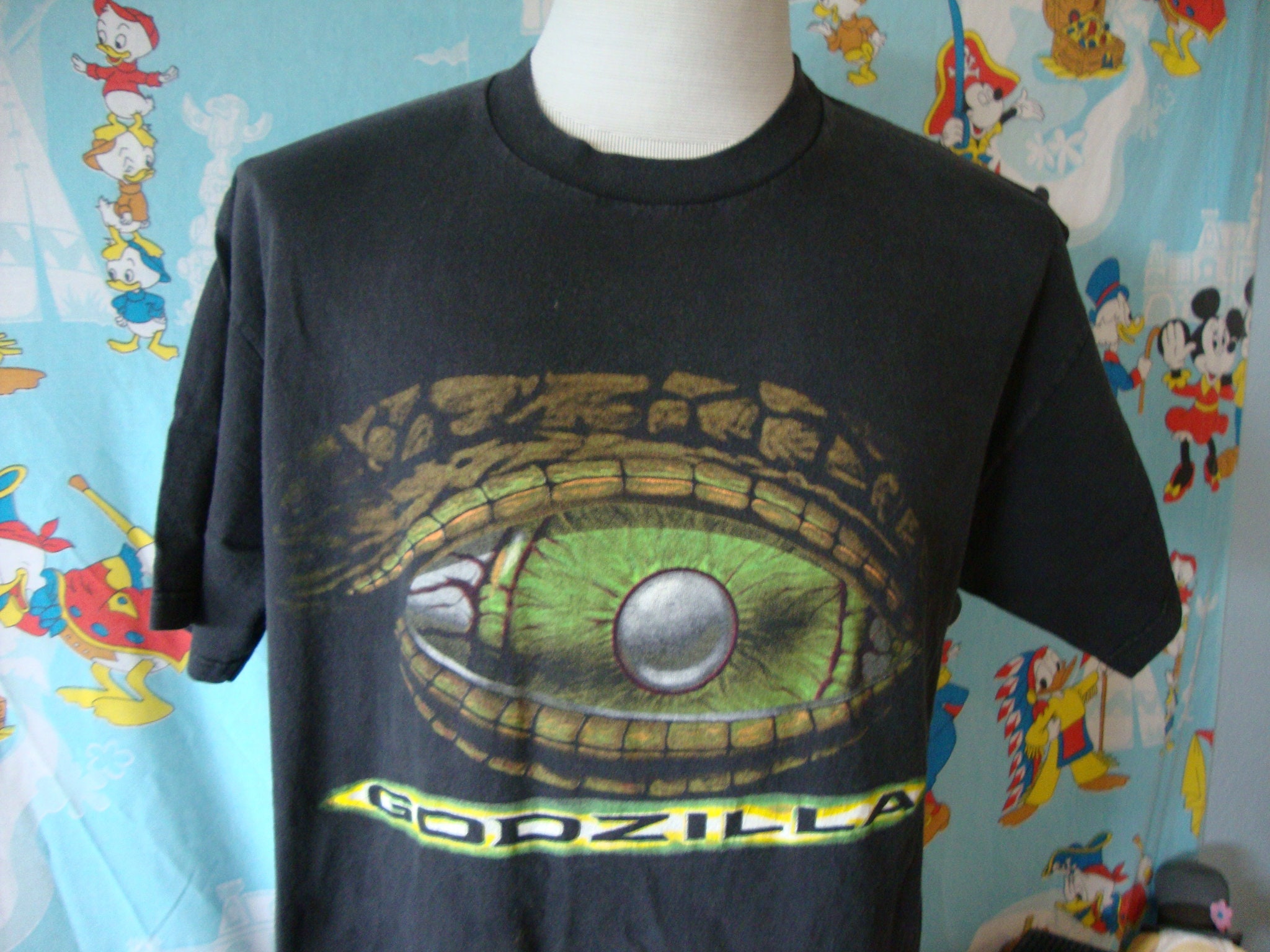 Vintage 90's GODZILLA 1998 Monster Movie Promo Black Tee Vintage 90's GODZILLA 1998 Monster Movie Promo Black Tee