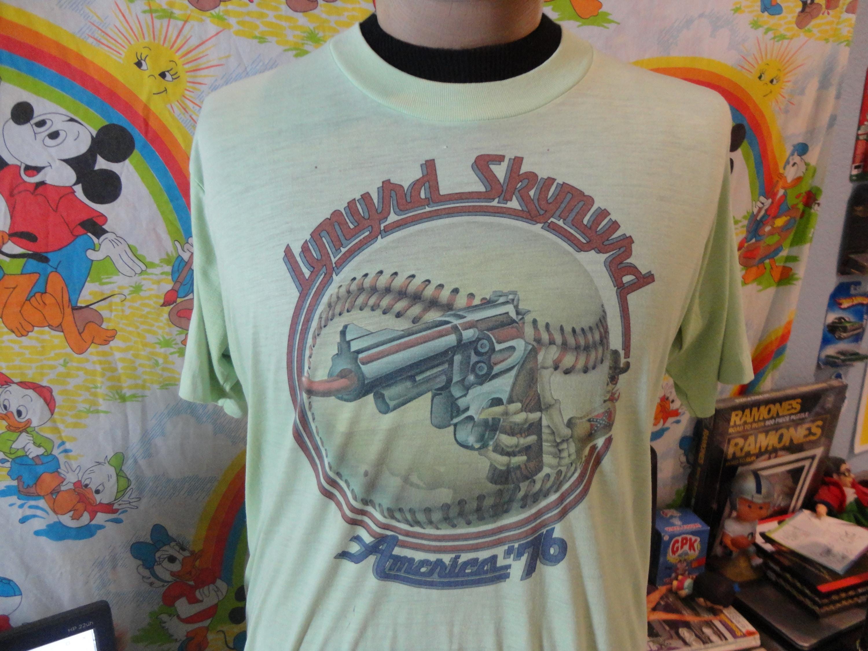 Vintage 70's Lynyrd Skynyrd Concert 1976 Tour T-shirt Size M