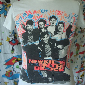 Vintage NKOTB New Kids on the Block Joey Mcintyre Jordan Knight Donny Walberg 1980&#39;s Concert Tour 80&#39;s Boy Band T Shirt Size S