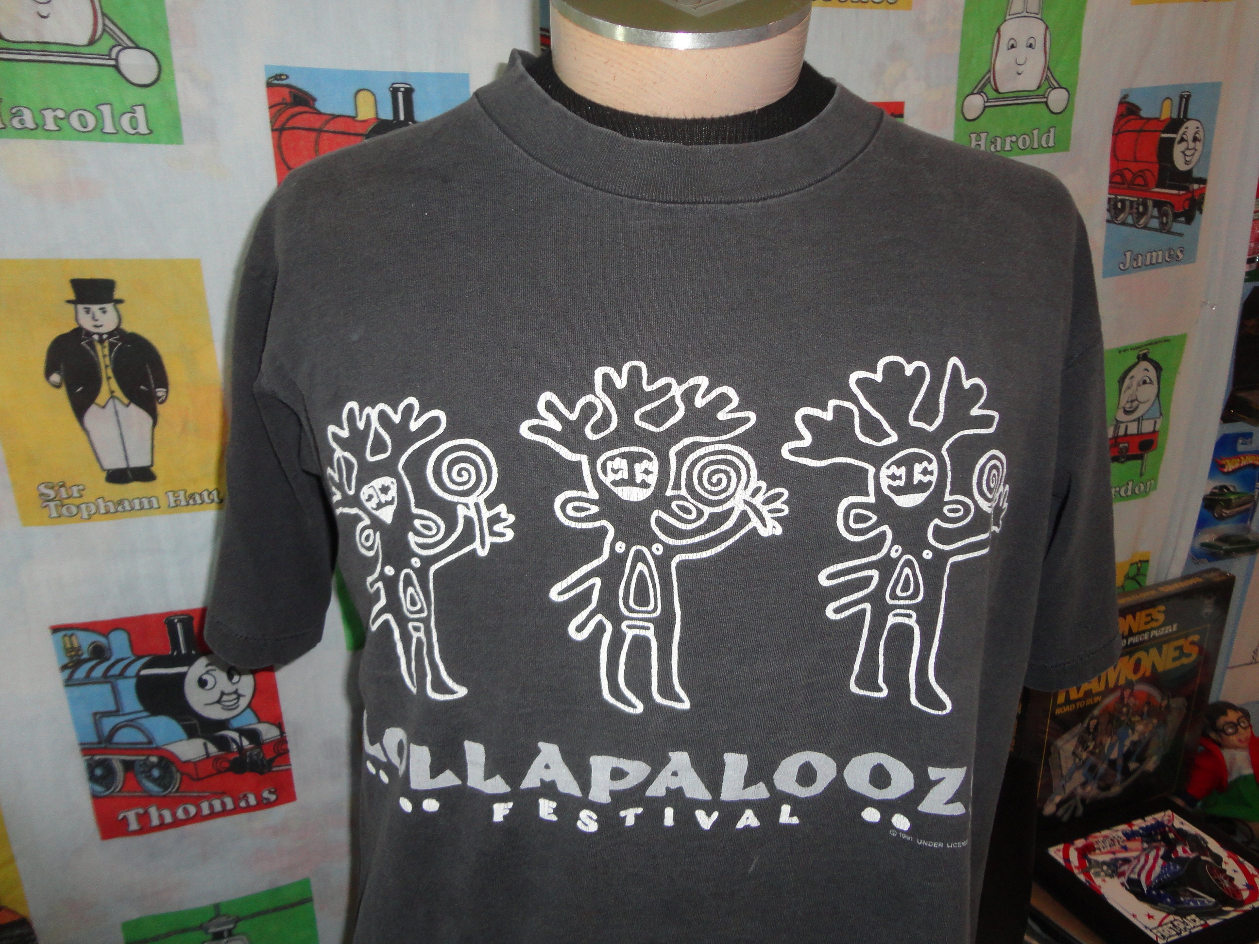 Vintage 90's Lollapalooza 1991 T Shirt Size L Butthole Surfers