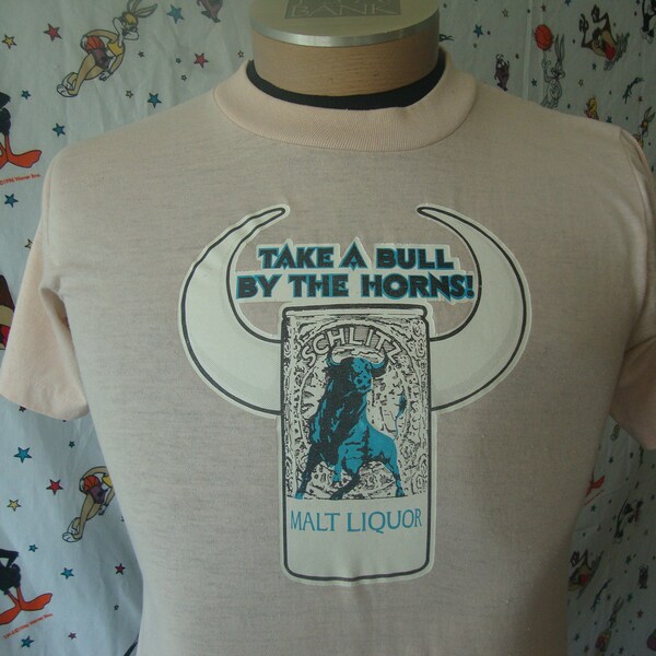 Vintage 80's SCHLITZ Malt Liquor Take The Bull By The Horns T Shirt Adult size M