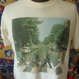 Vintage 90s Beatles Abbey Road Album Cover Art 1990 Iain Macmillan Rock t-shirt L