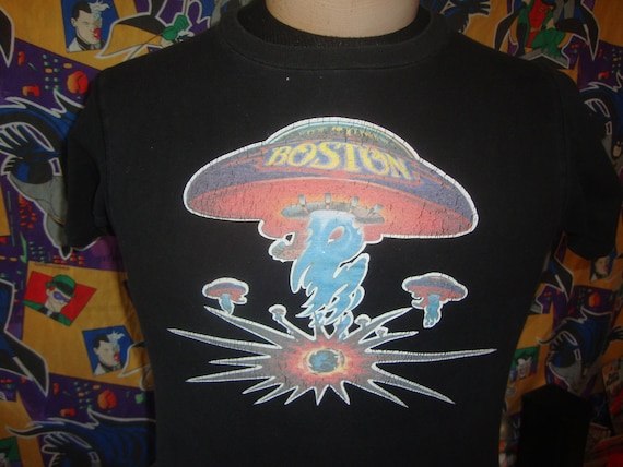 Vintage 70's BOSTON Band Tee Concert Tour T Shirt… - image 1