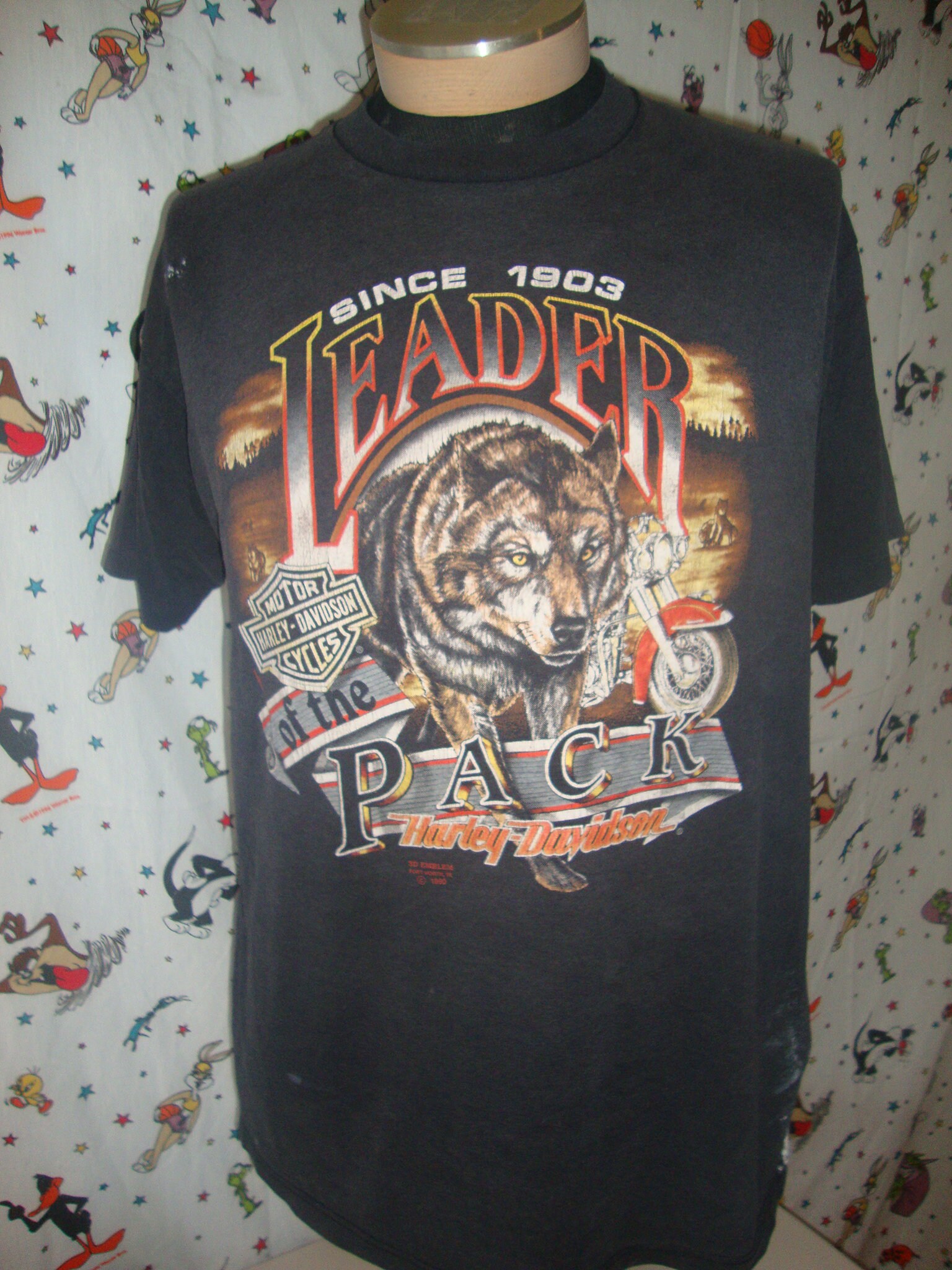 Vintage Harley Davidson 90s 3D Emblem Leader of the Pack Wolf