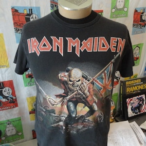 vintage Y2K Iron Maiden The Trooper T shirt Mens Size M