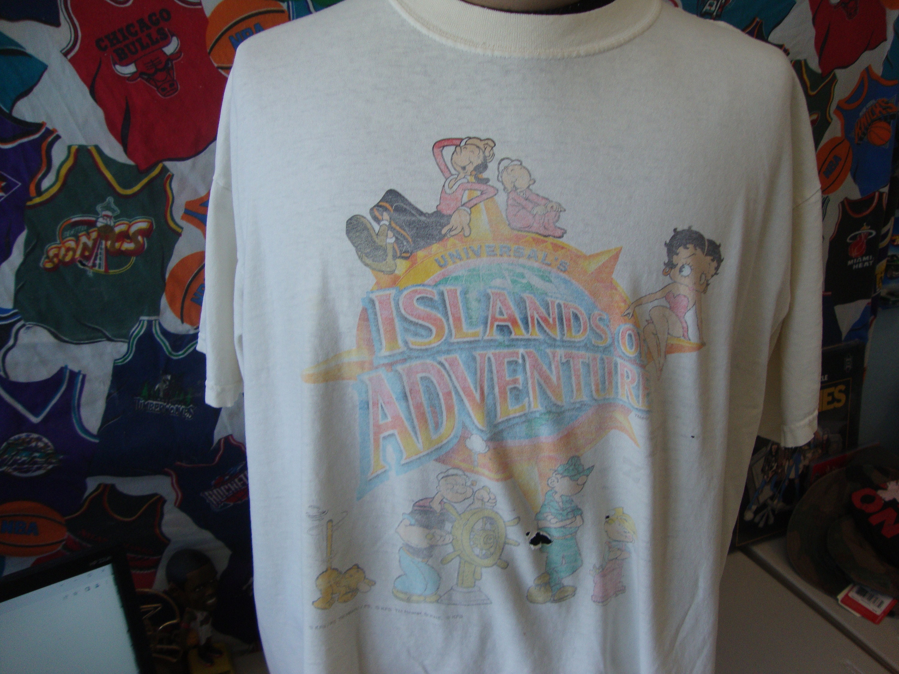 Vintage 90's Universal Studios Island of Adventure Betty Boop