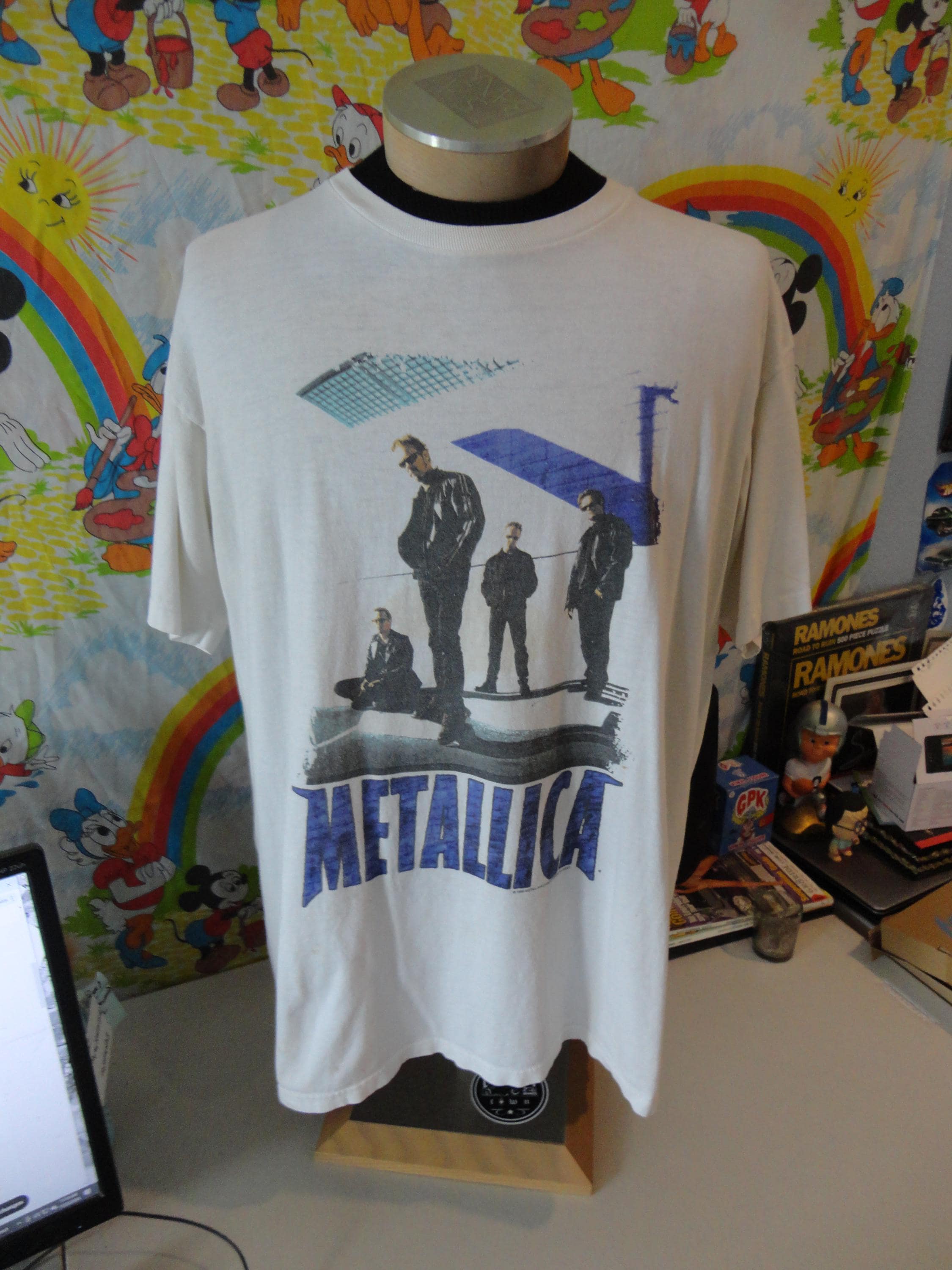 Vintage Metallica 90's 1998 Gimme Fuel Concert Tour T Shirt Size