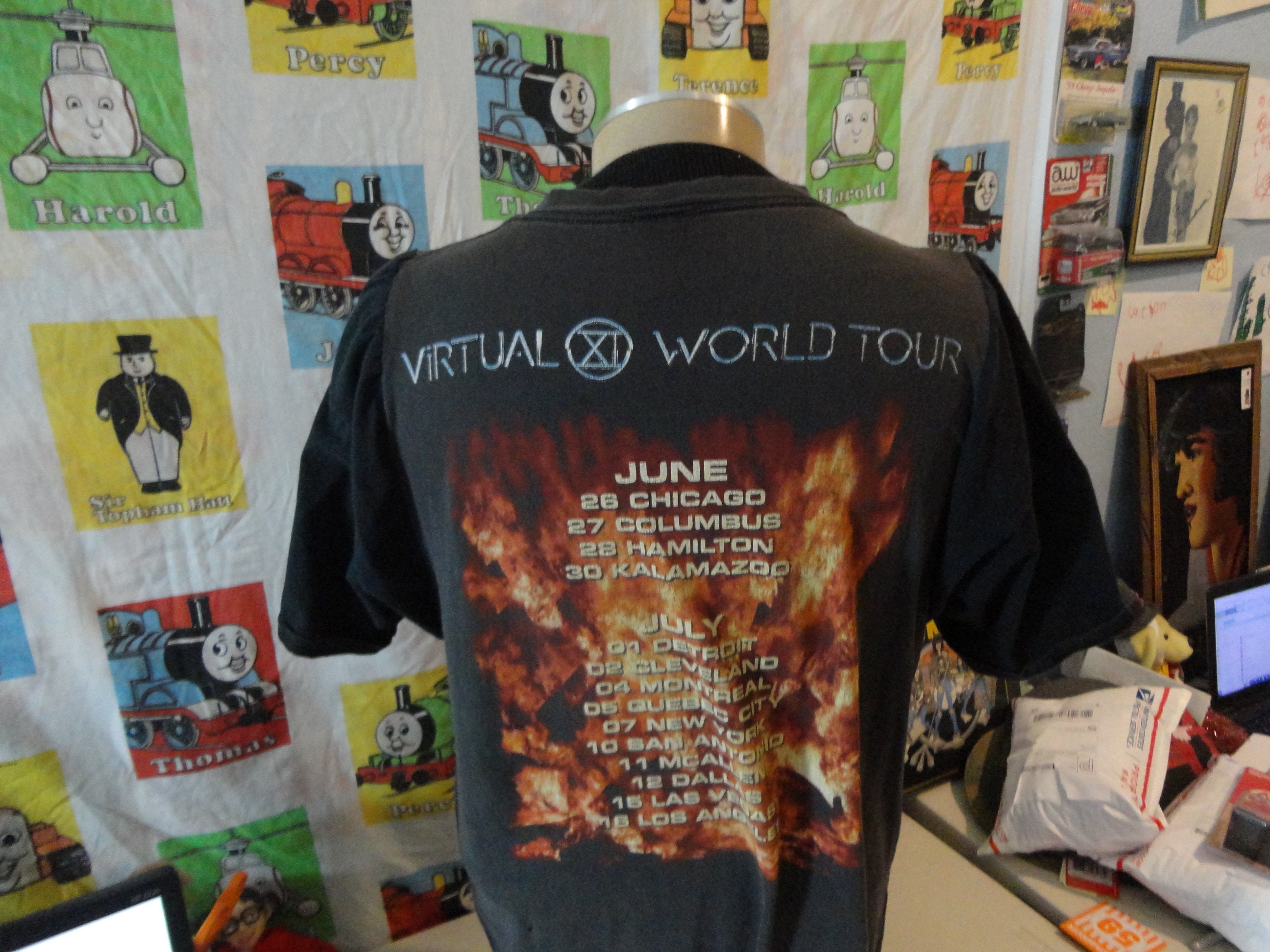Iron Maiden Virtual XI World Tour Tシャツ 2020-22 Iron Maiden 'Virtual XI' Shirt
