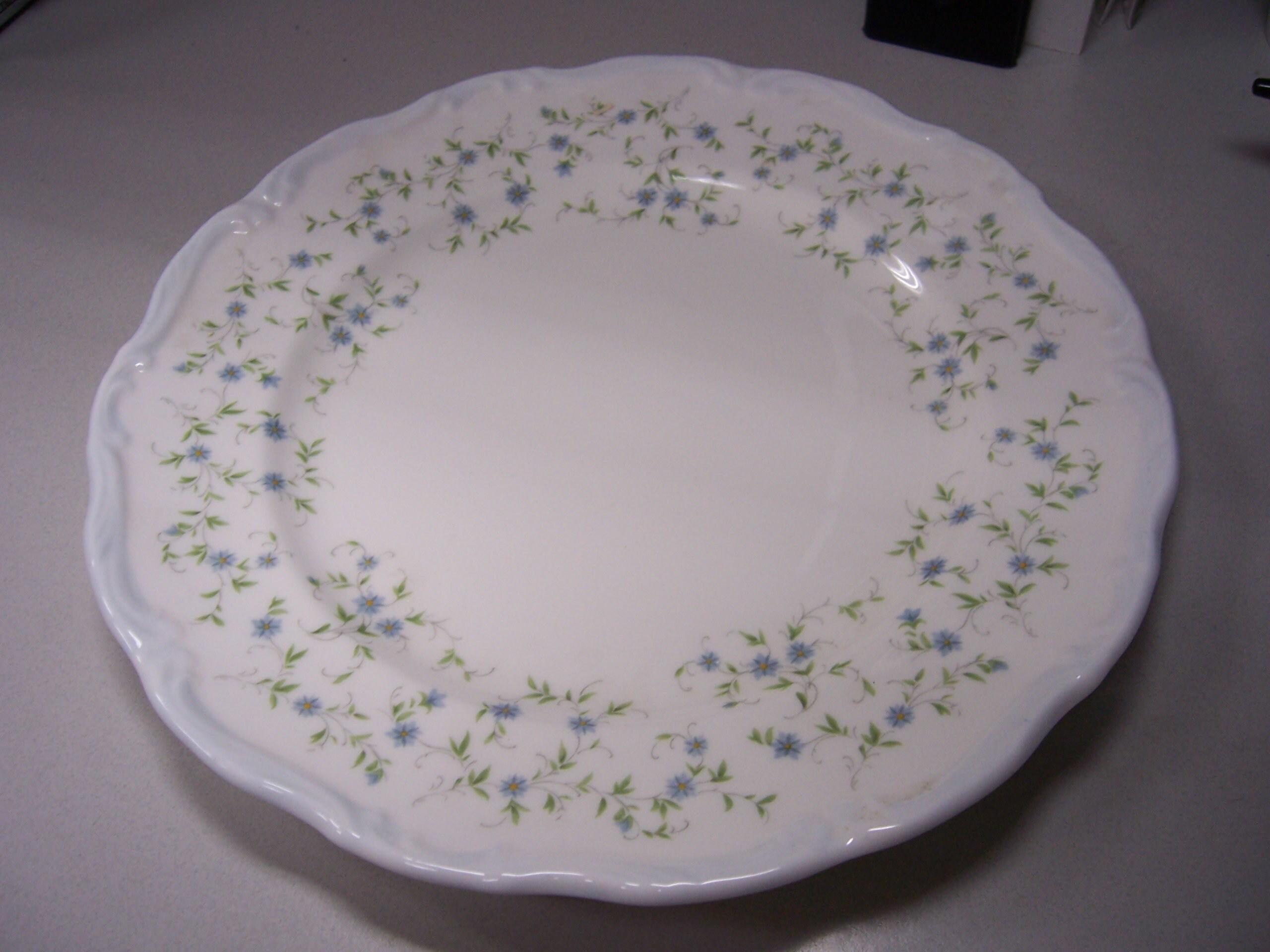 Royal Albert Caroline - Etsy