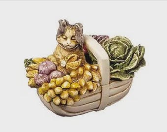 Harmony Kingdom Bewear The Hare MIB
