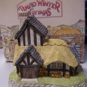 David Winter Cottages The Cartwright&#39;s Cottage