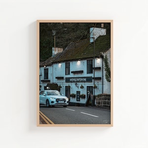 Lámina enmarcada de arte mural: fotografía vintage de pub inglés, escena callejera de Mother Shipton Inn, lista para colgar, decoración rústica para el hogar en el Reino Unido.