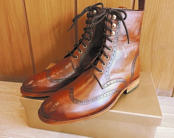 Botas brogue de cuero hechas a mano: Goodyear Welted, hechas a medida