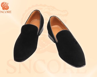 Mocasines de terciopelo negro hechos a mano: Zapatos de vestir negros sin cordones para bodas