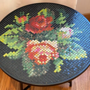 Pixel Rose Mosaic Table - Etsy