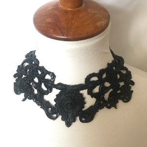 Baroque 3D Handmade latex rubber necklace