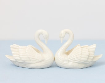 Vintage Porcelain Lenox Swan, Ivory Swan Wedding Cake Topper, Place Card Holder