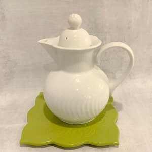 Dansk Blanc White Coffee Pot with Lid - Fransk Coll, Raised Curved Lines - 1990- 1998