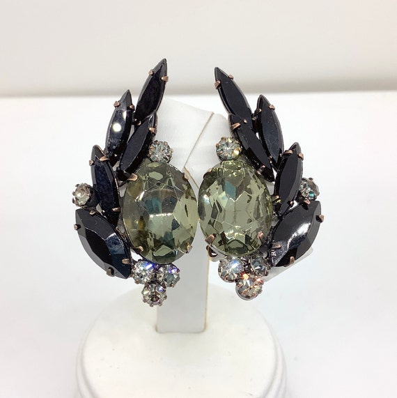 Glamorous Hattie Carnegie Black Diamond Earrings … - image 3