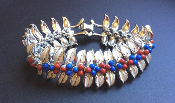 Coro White Enamel Bracelet with Red and Blue Beads - image 5