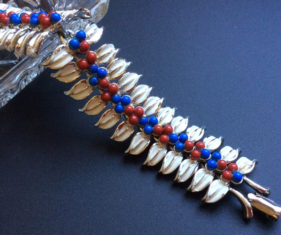 Coro White Enamel Bracelet with Red and Blue Beads - image 3