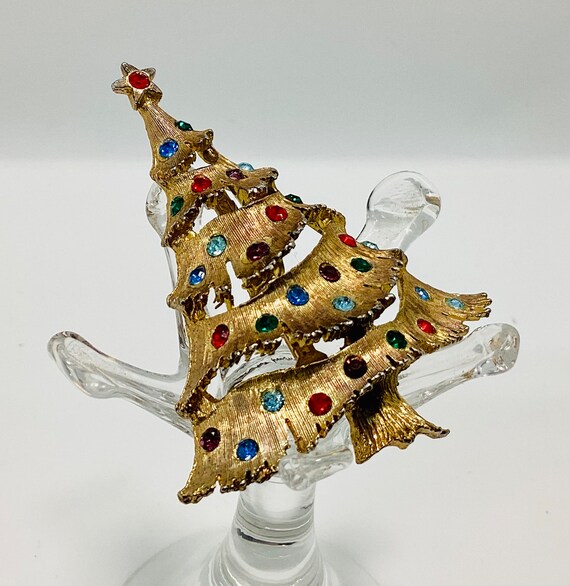 JJ Big Gold Christmas Tree Brooch with Rhinestone… - image 5