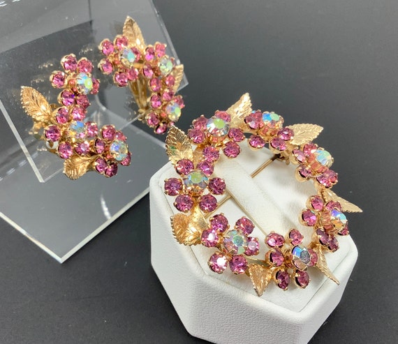 Weiss NY Pink and Gold Circle Brooch and Earrings… - image 3