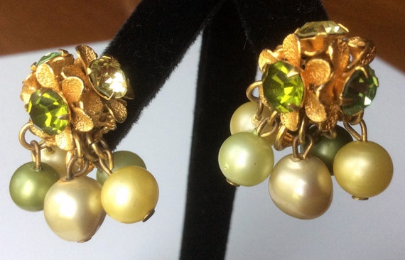Green and Yellow Pearl and Rhinestone Earrings - image 2