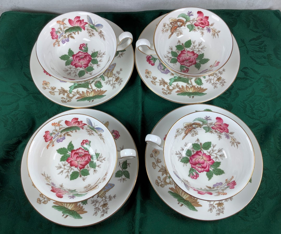 Set of Four Wedgwood Charnwood Bone China Peony Shape Cup and Saucers