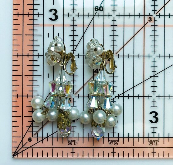 Carnegie Chandelier Earrings with Crystals and Pe… - image 3