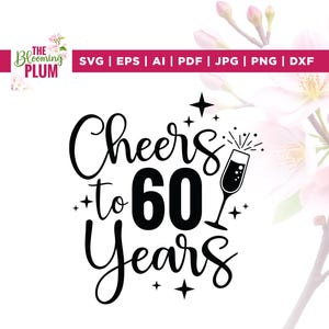 以下が含まれることがあります： 「Cheers to 60 Years」の文字とシャンパングラスが描かれた白黒のグラフィックデザイン。星も含まれており、誕生日の記念に最適です。Blooming Plumのロゴが左上にあります。