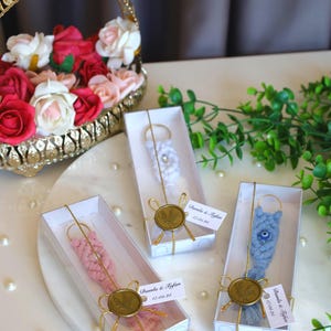 Chaveiro de macramê para casamento, nome personalizado estilo boho - presente para chá de panela, crachá para convidados - lembrancinhas de casamento para madrinhas, presentes personalizados