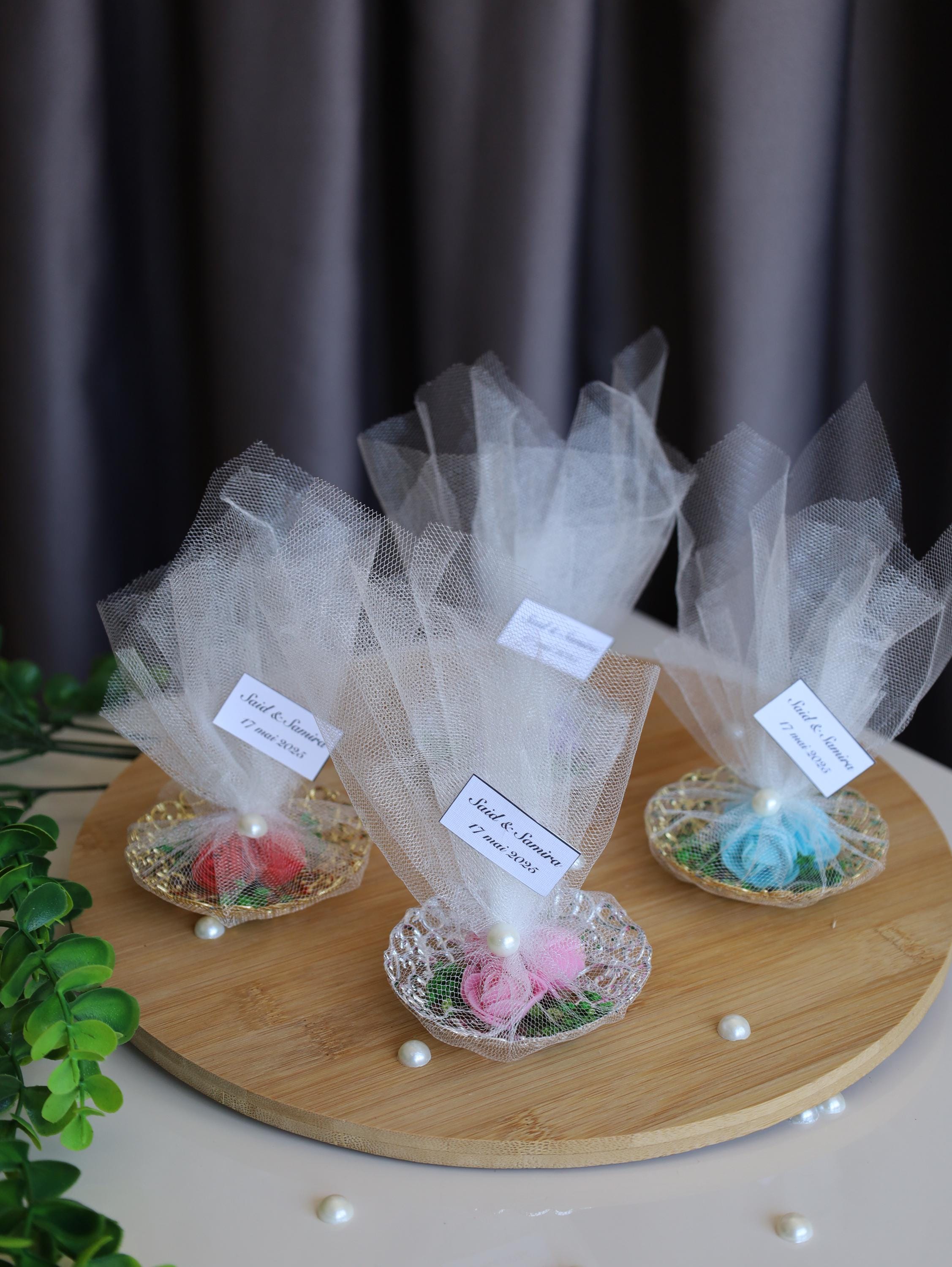 Personalized Wedding Favors, Floral Candle Favors for Guests - Etsy