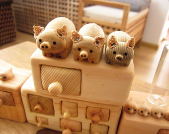 Miniature chest of drawers with pigs, Wood Sculpture, Wood box, Personalized Gifts, one of a kind box, Wood carving, Made to Order