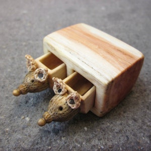 Miniature drawers with animals, Wood carving mouse, Unique wood box, Wood sculpture, Reclaimed wood miniature art image 4