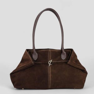 Tod's Wildleder Schultertasche - Vintage Italienische DamenTasche, Luxuriöse Braune Designer Handtasche, Authentische Premium Tasche, Burgunder Tasche,