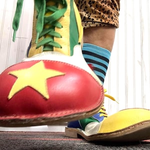 Clown Shoes Great Shape Comfortable Fun Style High Top Bright Color Star & Heart Toe