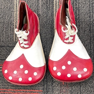 Vintage Red White Polka Dot Clown Shoes Professional Clowning 9.5&quot; size Inside Fits Most