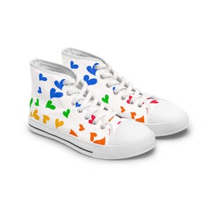 Colorful Heart Print High Top Sneakers for Women, Trendy Canvas Shoes, Valentine&#39;s Gift, Casual Footwear, Fun Everyday Sneakers